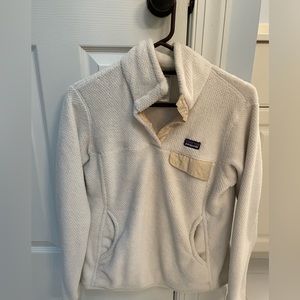 Patagonia women’s fleece size medium